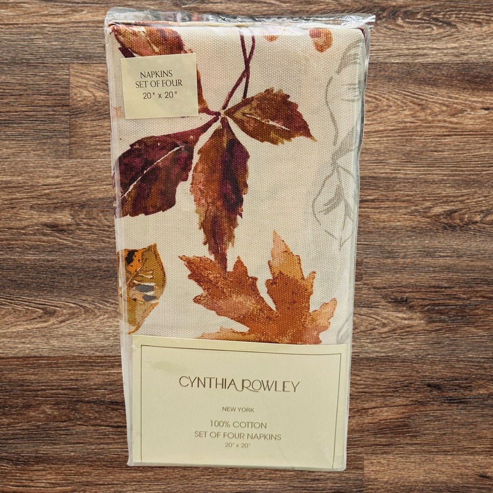 Cynthia Rowley 4 Pc Dining Napkins 20 x 20 - Falling Leaves - Cotton